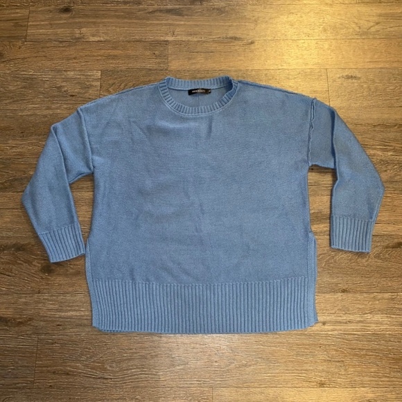 Merokeety size XL soft blue sweater - Picture 2 of 5
